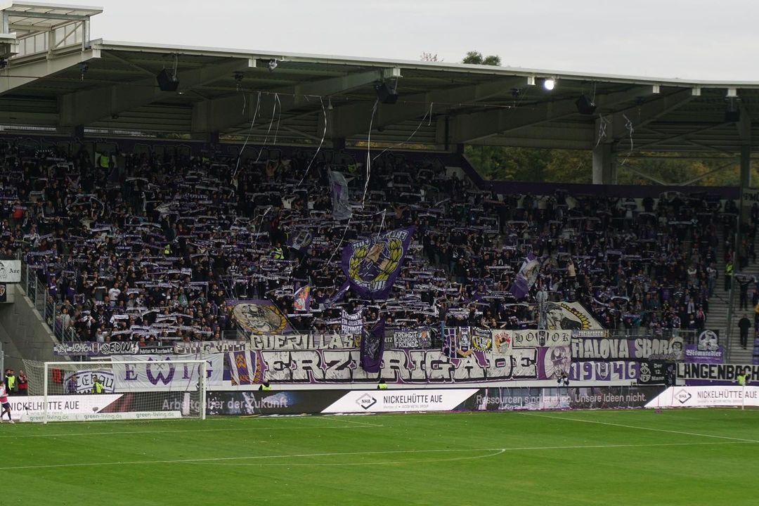 FC Erzgebirge Aue – 1. FC Saarbrücken 2-0 (6)
