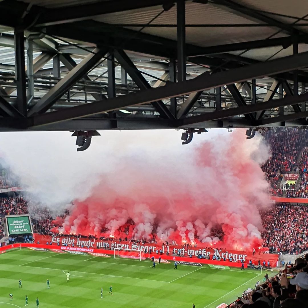 1. FC Köln – Borussia Mönchengladbach 3-1 (33)