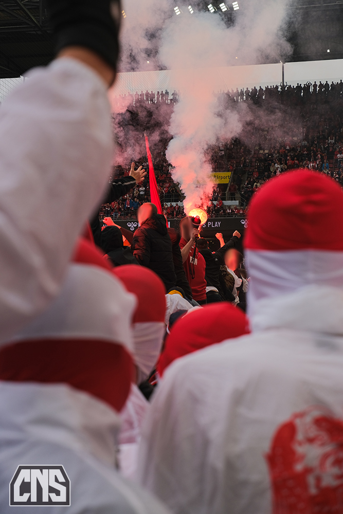 1. FC Köln – Borussia Mönchengladbach 3-1 (44)