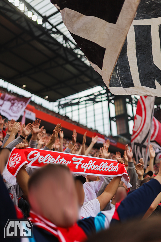 1. FC Köln – Borussia Mönchengladbach 3-1 (61)