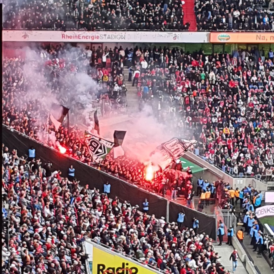 1. FC Köln – Borussia Mönchengladbach 3-1 (14)