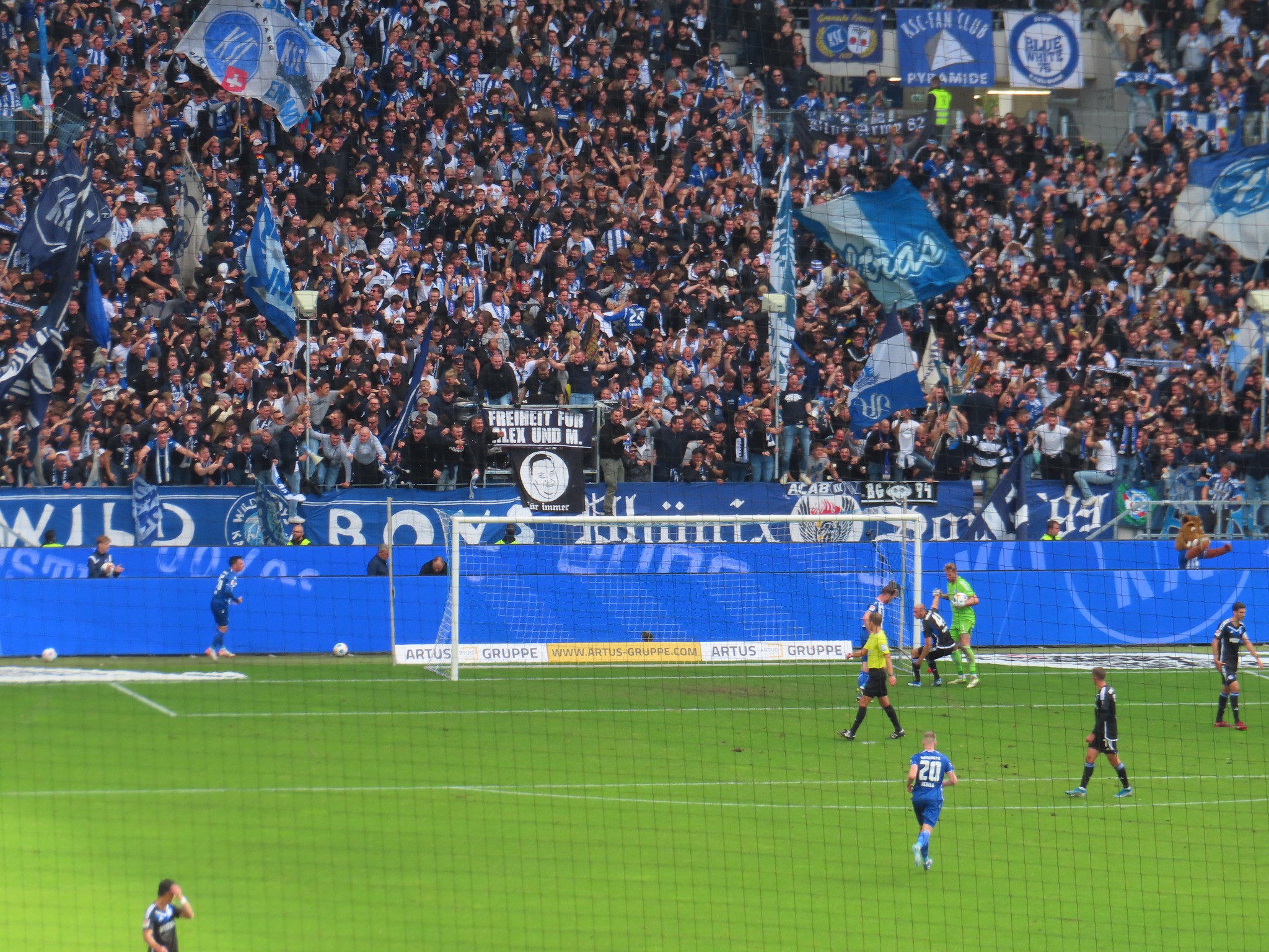 Karlsruher SC – FC Schalke 04 3-0 (4)