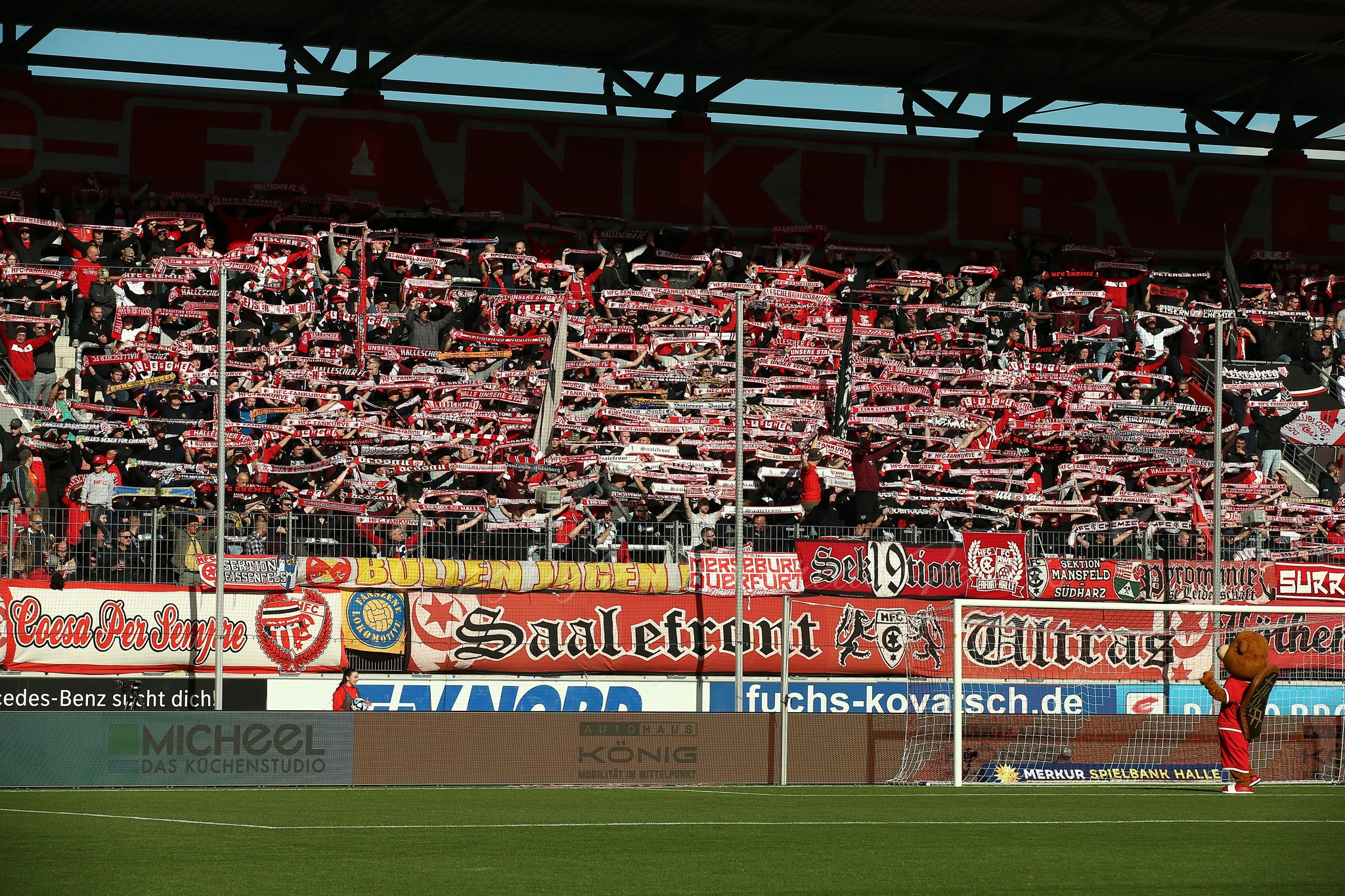 Hallescher FC – SSV Jahn Regensburg 1-2 (1)
