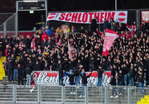 KSV Hessen Kassel – Kickers Offenbach 1-2 (4)