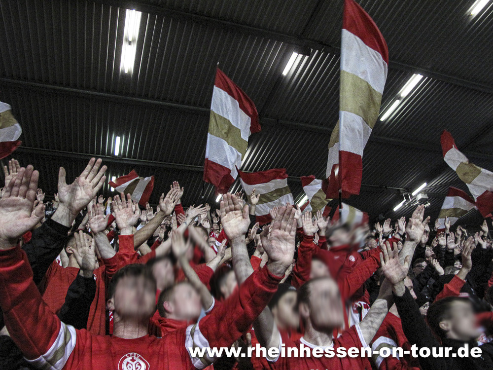 VfL Bochum – 1. FSV Mainz 05 2-2 (40)