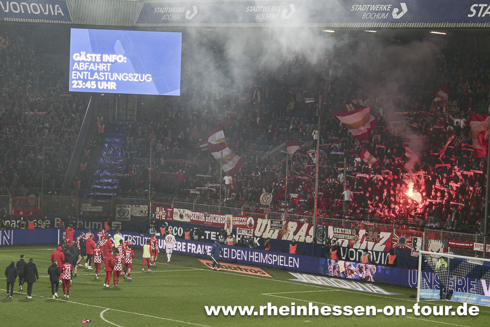 VfL Bochum – 1. FSV Mainz 05 2-2 (45)