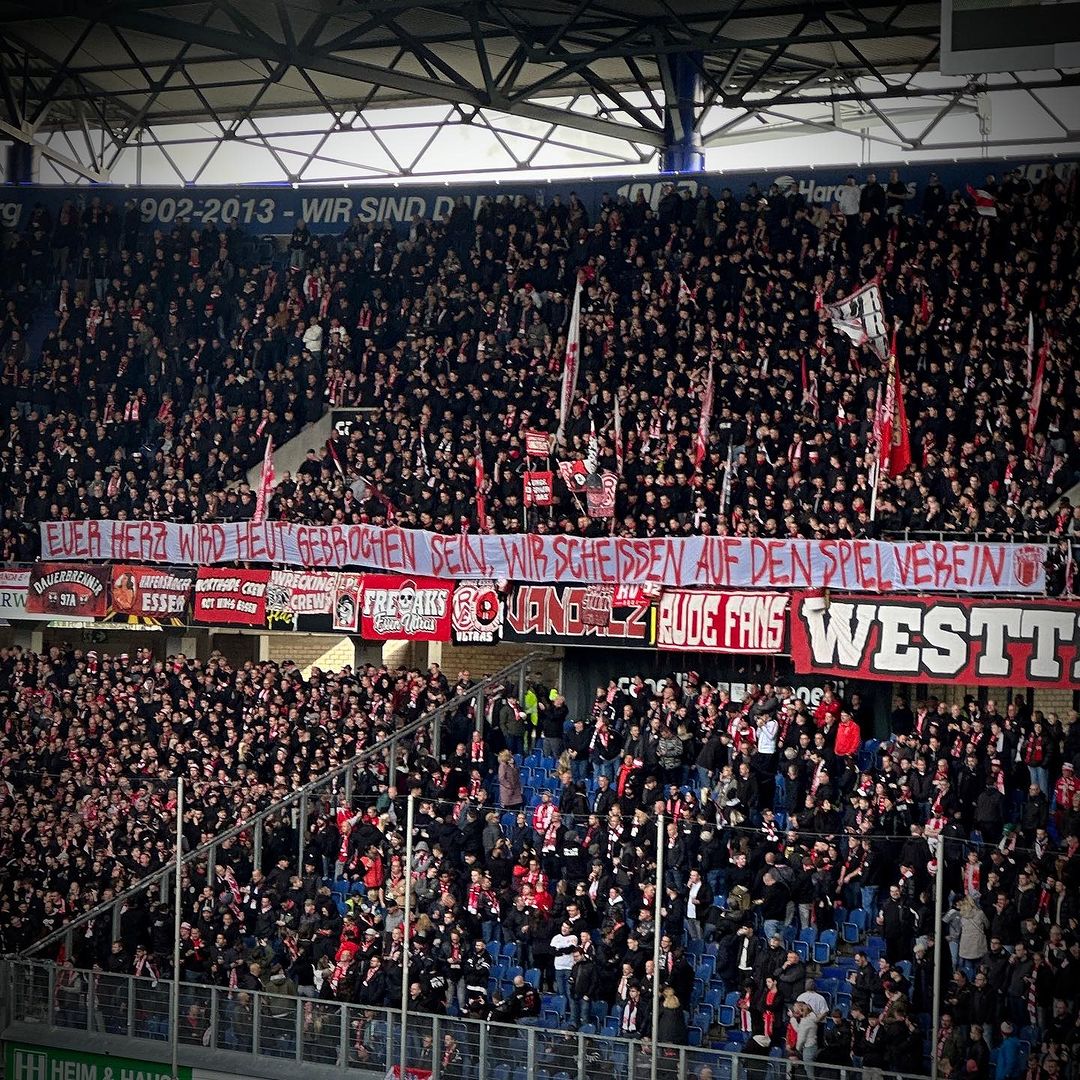 MSV Duisburg – Rot-Weiss Essen 1-2 (10)