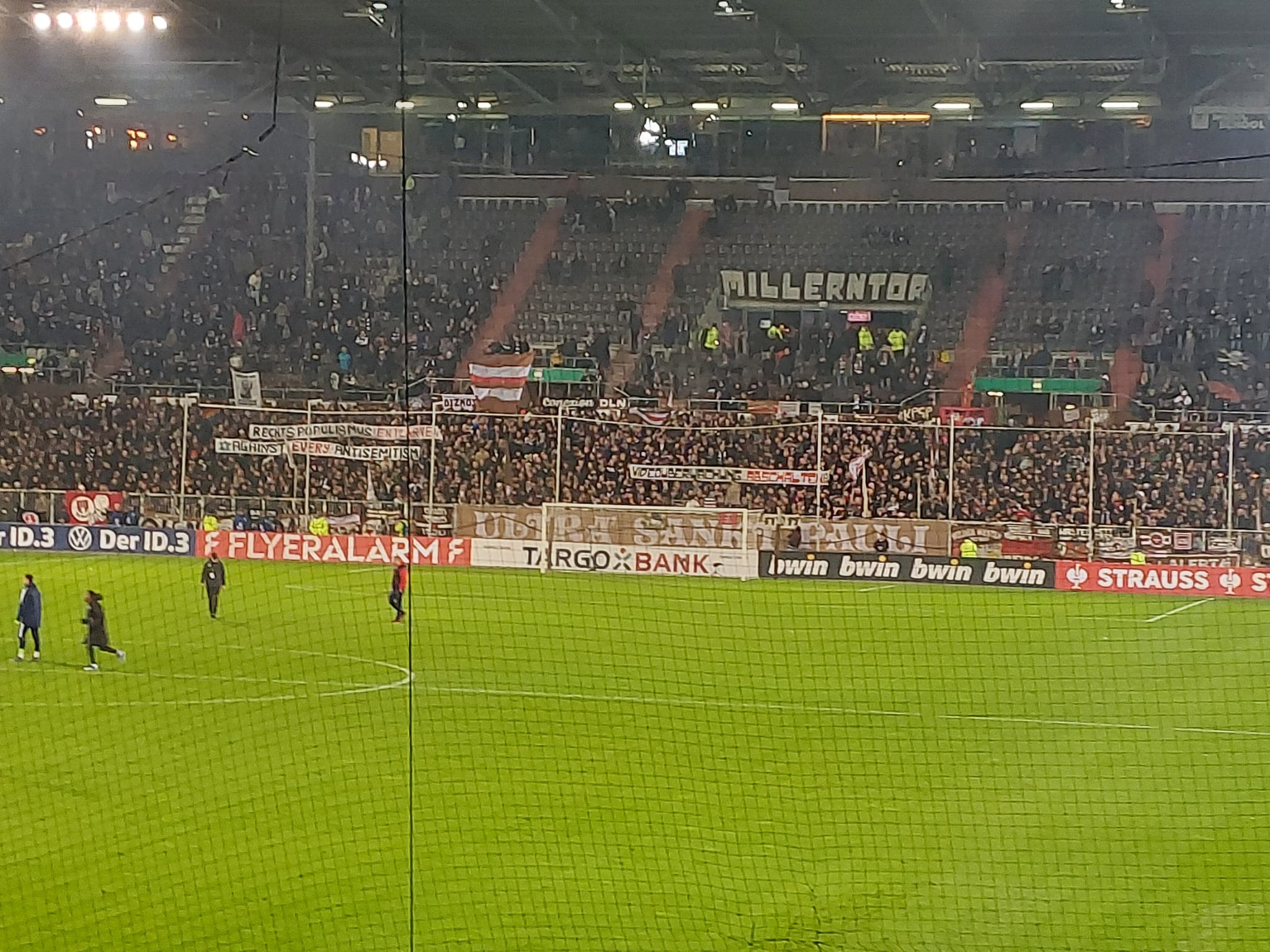 FC St. Pauli – FC Schalke 04 2-1 n.V. (3)