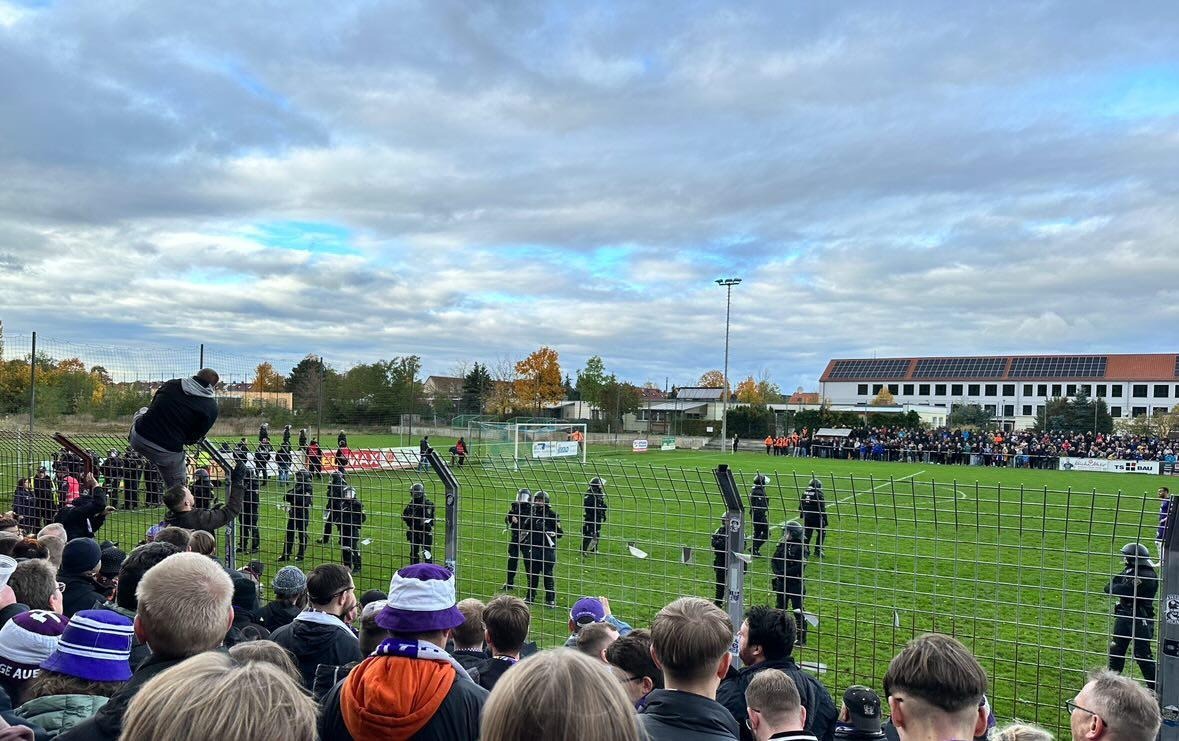 BSG Stahl Riesa – FC Erzgebirge Aue 0-4 (9)