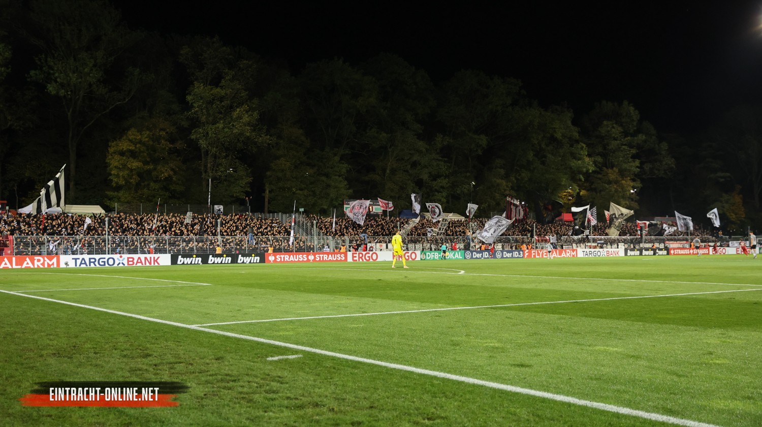 Viktoria Köln – Eintracht Frankfurt 0-2 (11)
