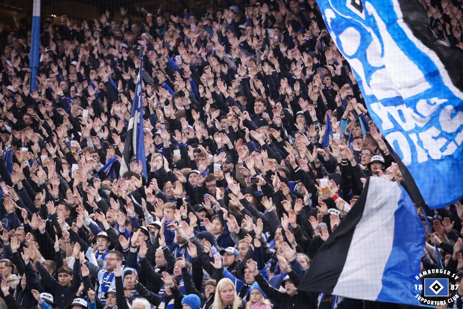 Hamburger SV – 1. FC Magdeburg 2-0 (17)