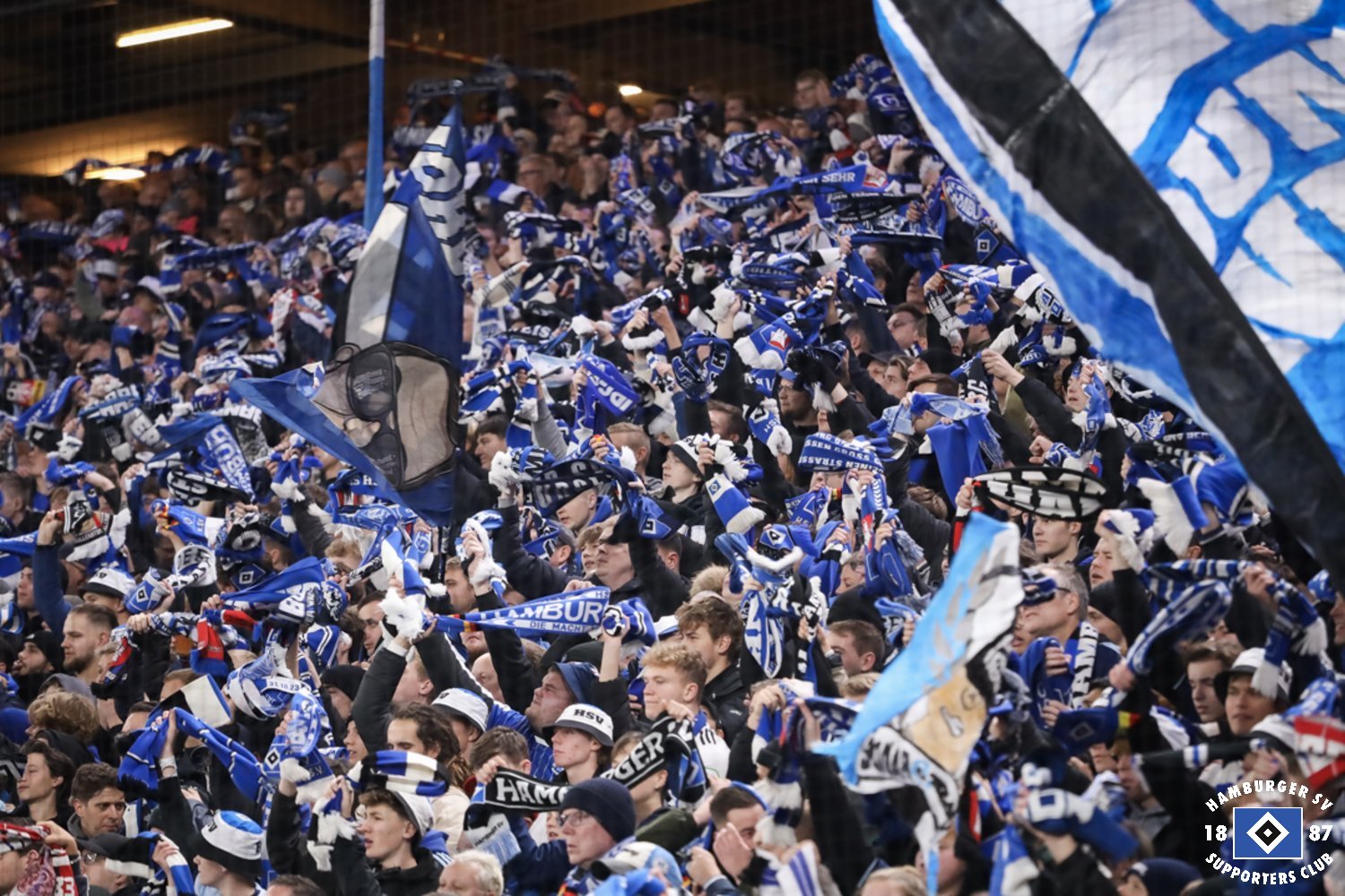 Hamburger SV – 1. FC Magdeburg 2-0 (18)