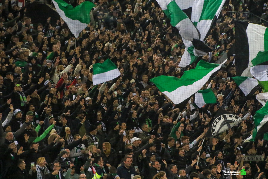 Borussia Mönchengladbach – VfL Wolfsburg 4-0 (15)