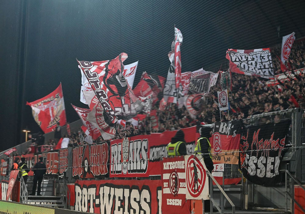 Rot-Weiss Essen – SV Waldhof Mannheim 2-0 (4)