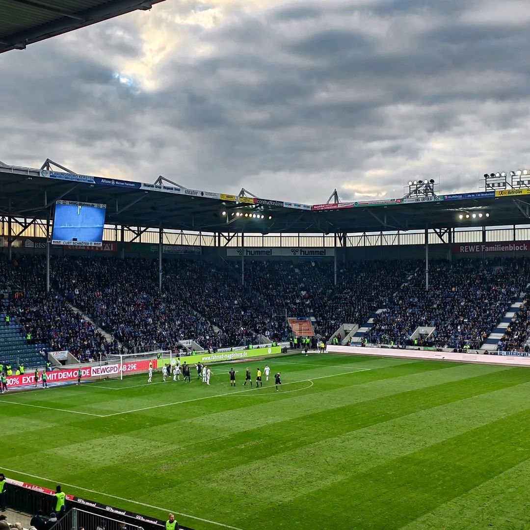 1. FC Magdeburg – FC Hansa Rostock 1-2 (12)