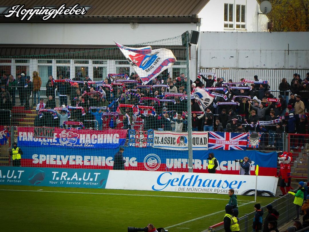SpVgg Unterhaching – FC Erzgebirge Aue 0-0 (4)