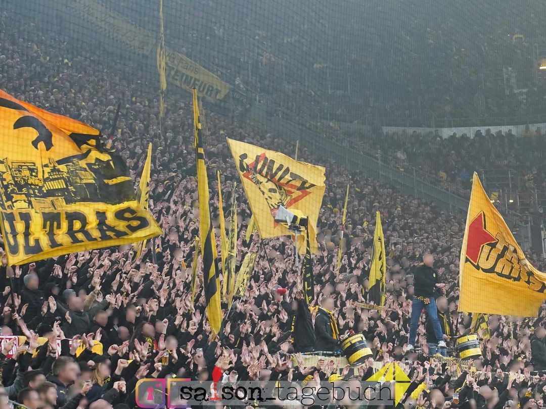 Borussia Dortmund – Borussia Mönchengladbach 4-2 (9)