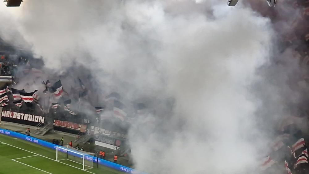 Eintracht Frankfurt – PAOK Saloniki 1-2 (6)