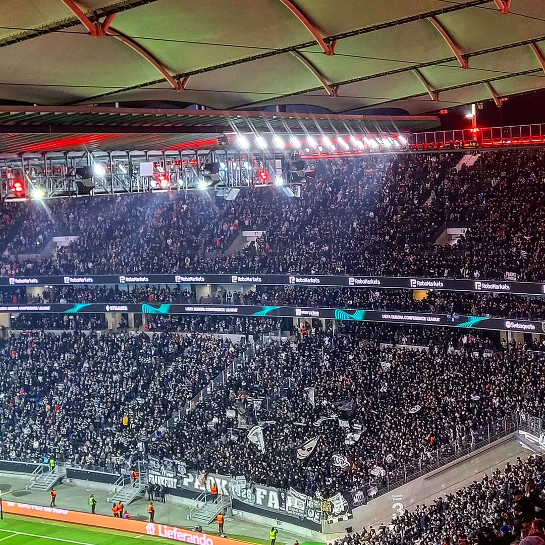 Eintracht Frankfurt – PAOK Saloniki 1-2 (14)