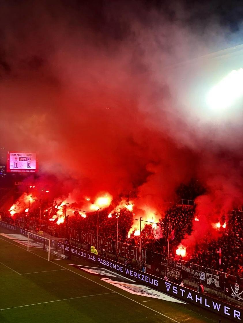FC St. Pauli – Hamburger SV (8)