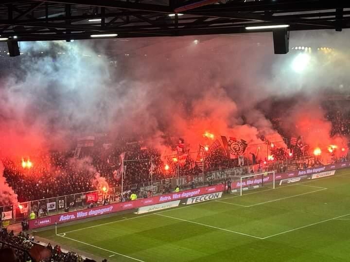 FC St. Pauli – Hamburger SV (17)