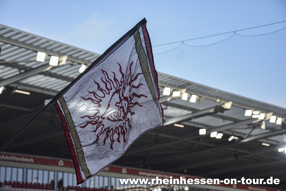 1. FSV Mainz 05 – SC Freiburg 0-1 (22)