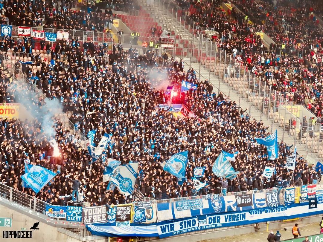 1. FC Kaiserslautern – Hertha BSC 1-2 (10)