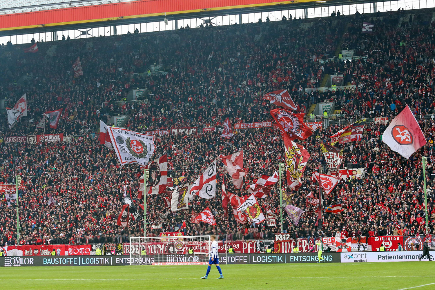 1. FC Kaiserslautern – Hertha BSC 1-2 (8)