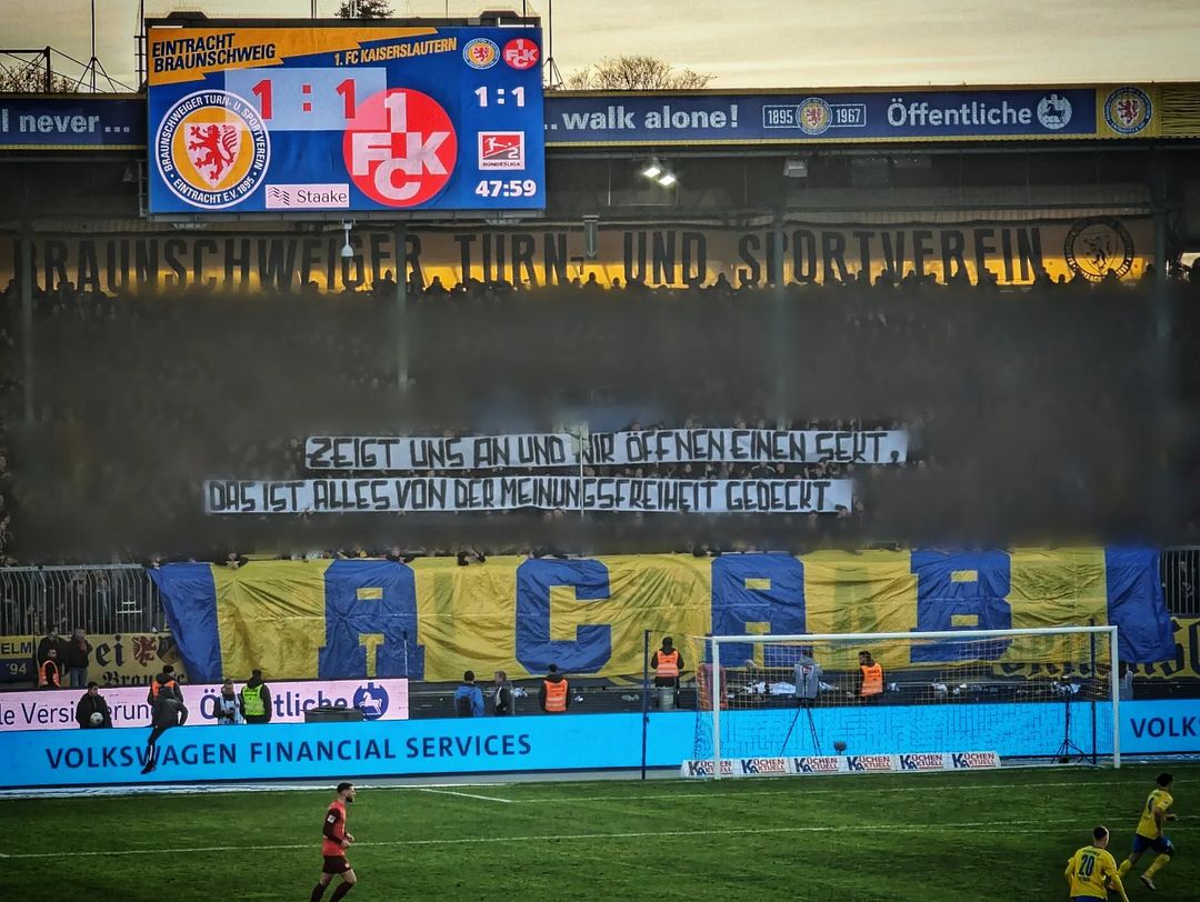 Eintracht Braunschweig – 1. FC Kaiserslautern 2-1 (6)