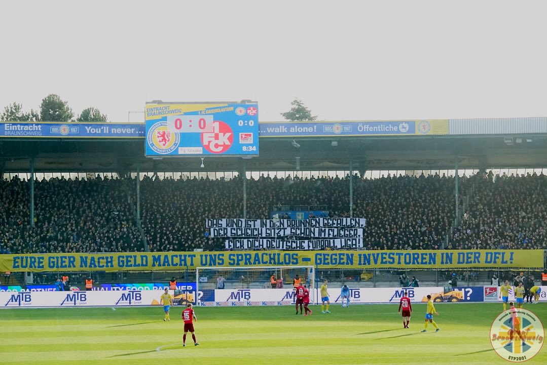 Eintracht Braunschweig – 1. FC Kaiserslautern 2-1 (9)
