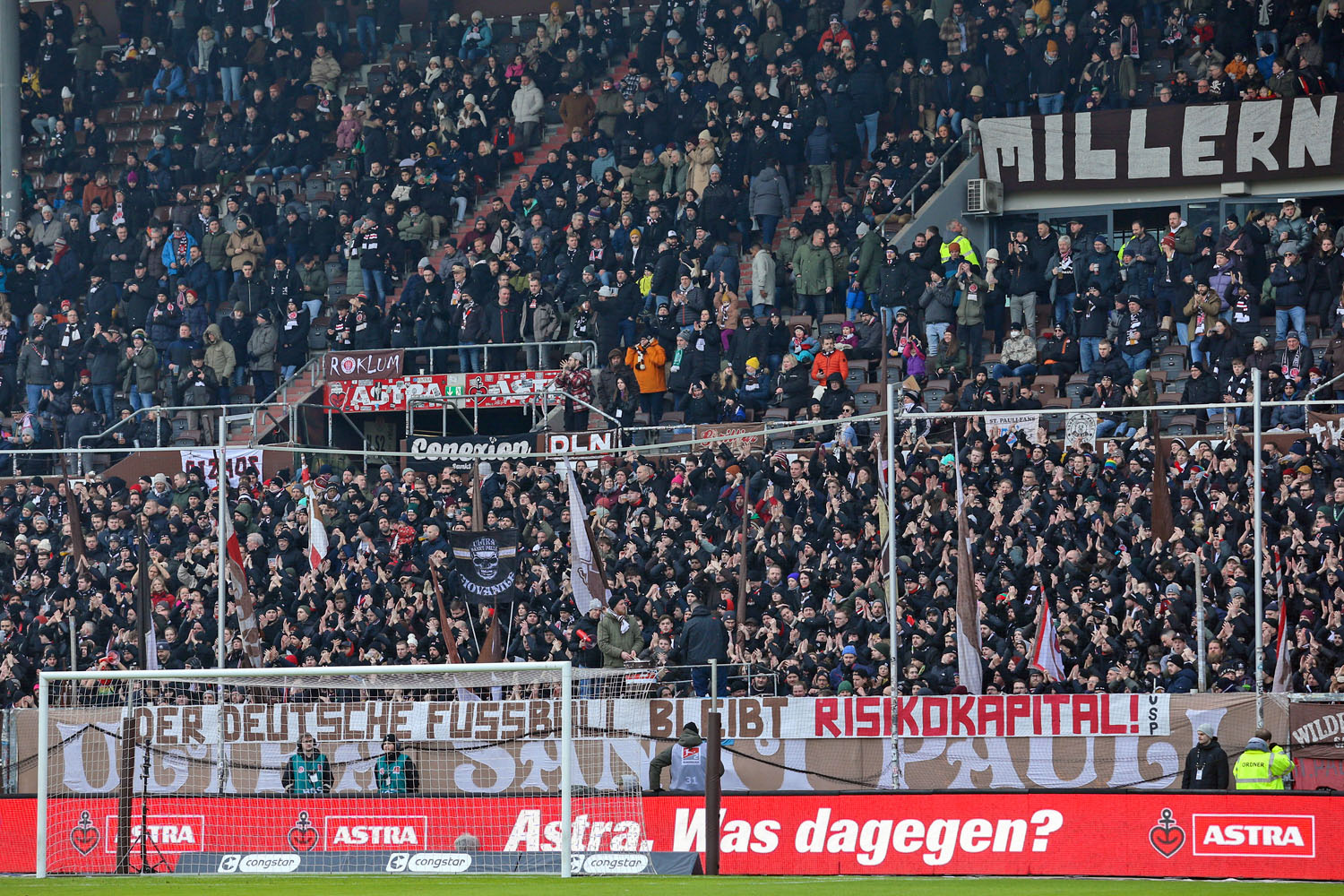 FC St. Pauli – 1. FC Kaiserslautern 2-0 (2)