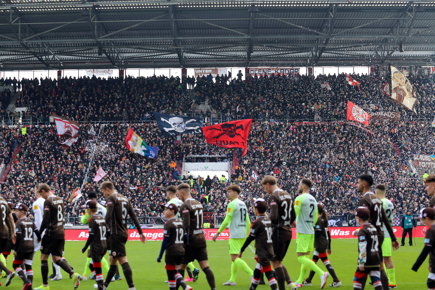 FC St. Pauli – 1. FC Kaiserslautern 2-0 (3)