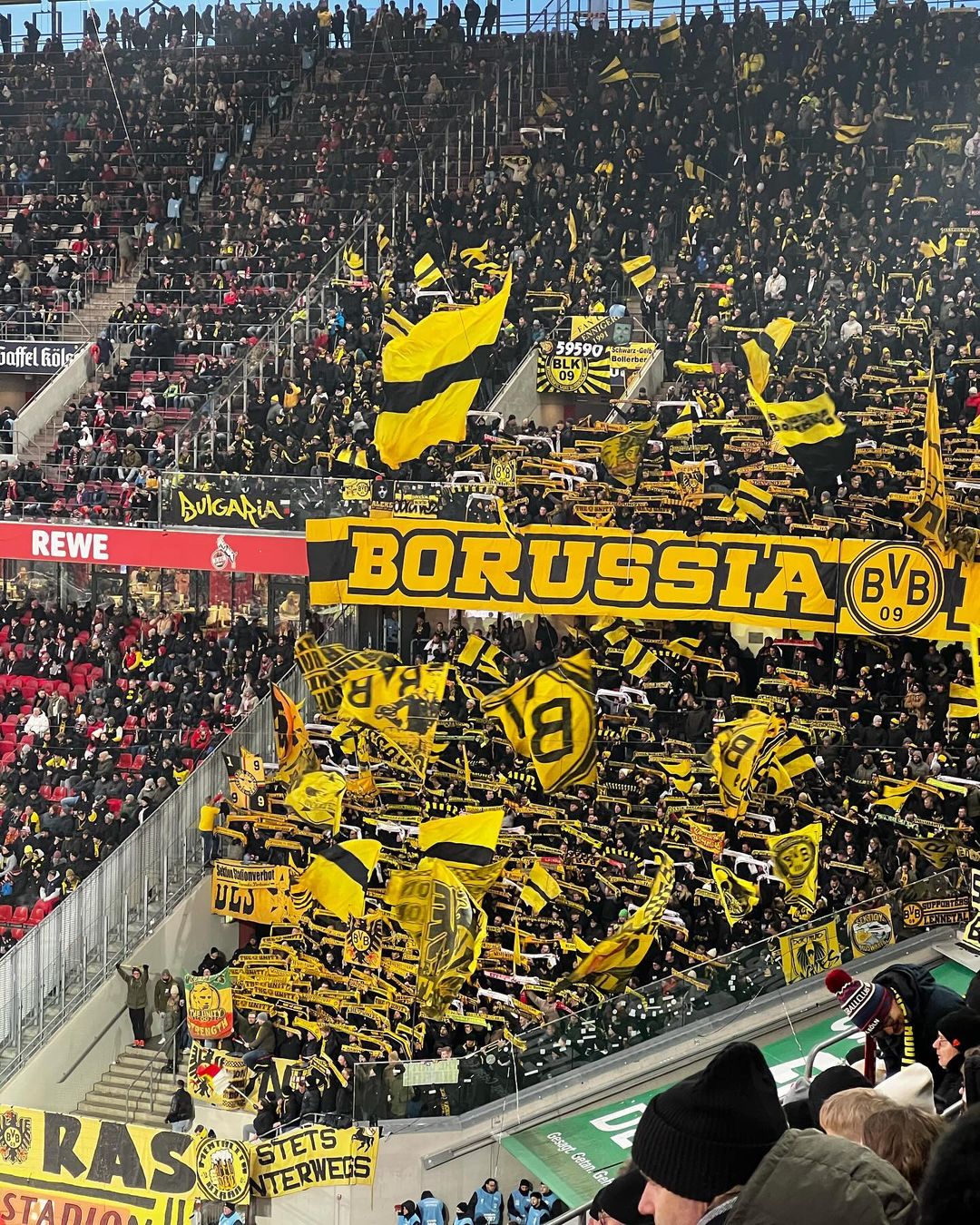 1. FC Köln – Borussia Dortmund 0-4 (15)