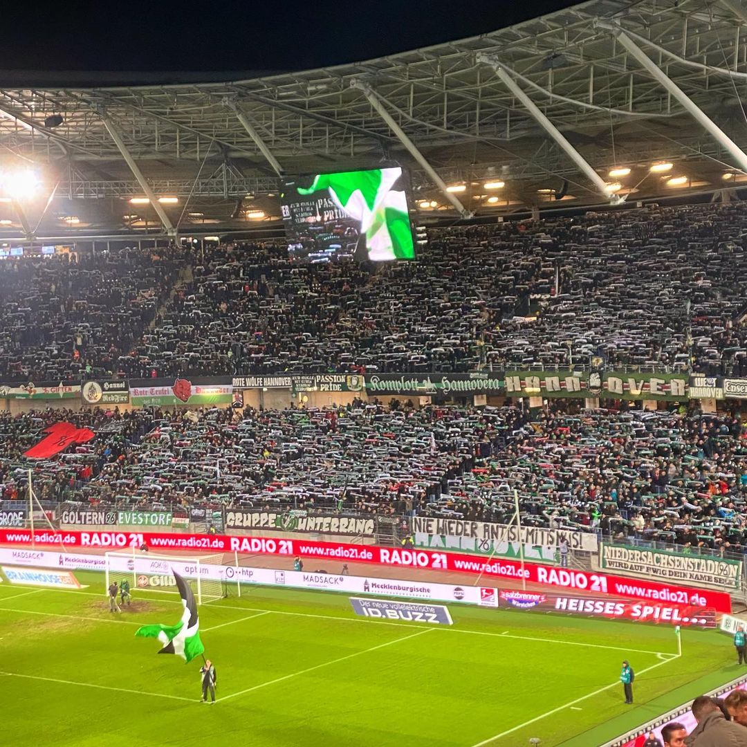 Hannover 96 – 1. FC Nürnberg 3-0 (9)