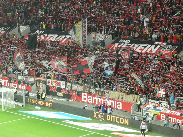 Bayer 04 Leverkusen – FC Bayern München 3-0 (8)