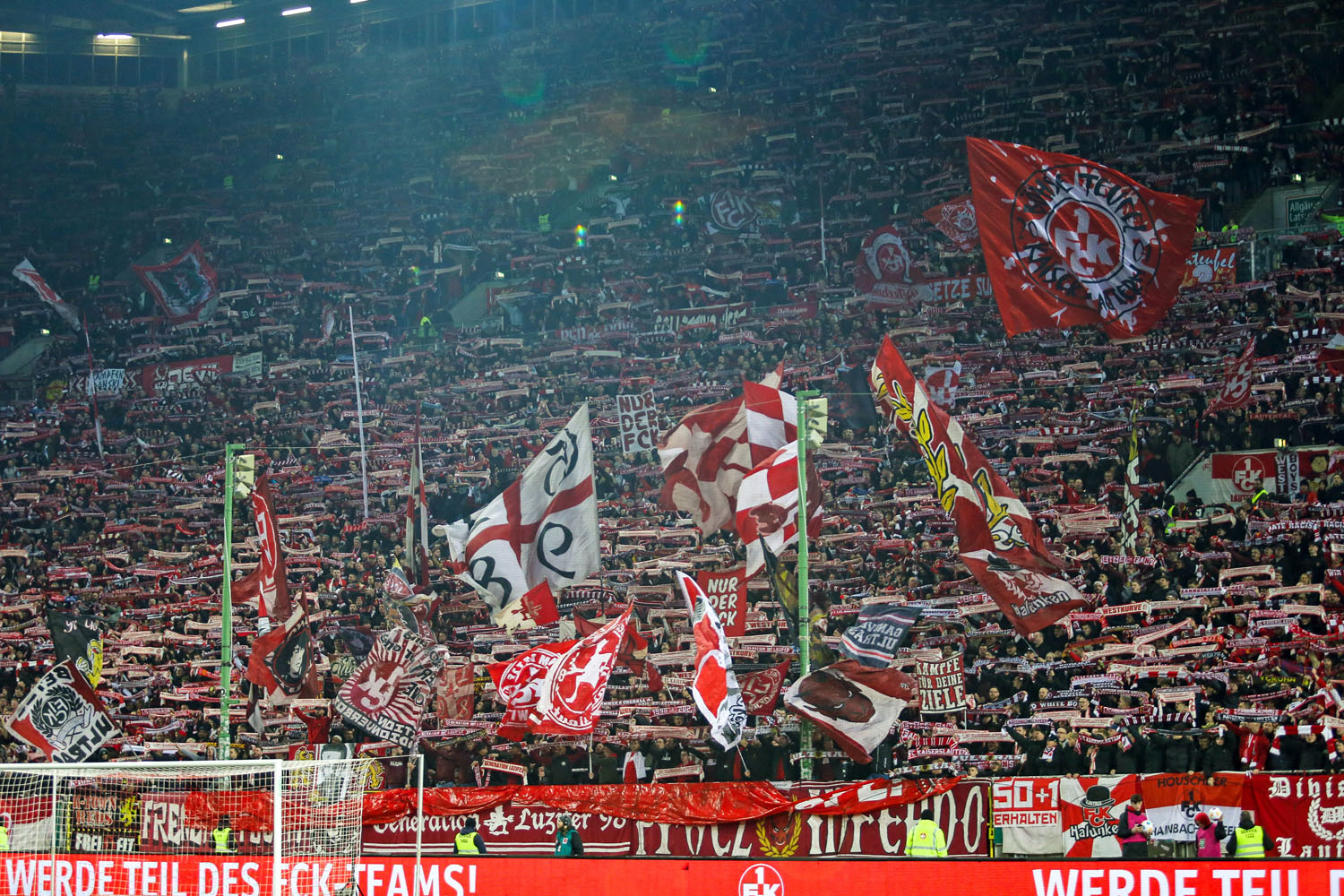 1. FC Kaiserslautern – SC Paderborn 1-2 (4)