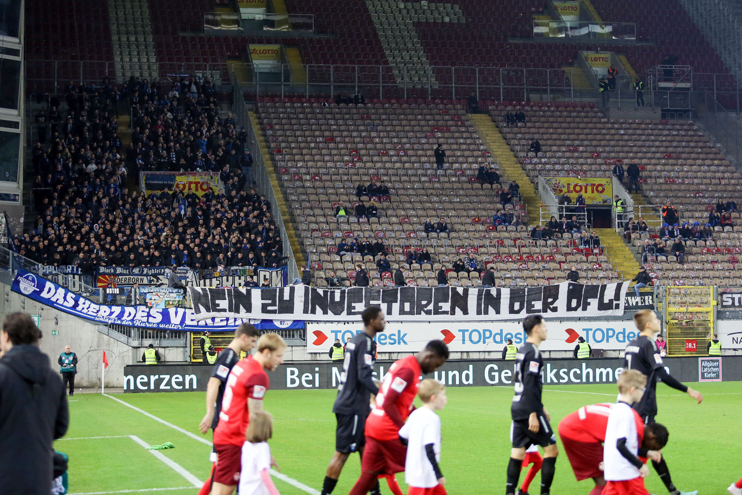 1. FC Kaiserslautern – SC Paderborn 1-2 (9)