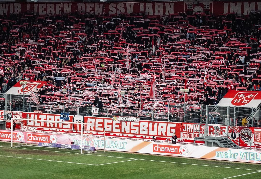 SSV Jahn Regensburg – Rot-Weiss Essen 1-3 (1)