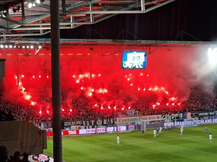 1. FC Magdeburg – FC Schalke 04 3-0 (9)