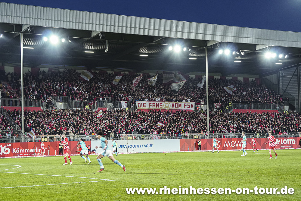 1. FSV Mainz 05 U19 – Manchester City U19 2-1 (7)