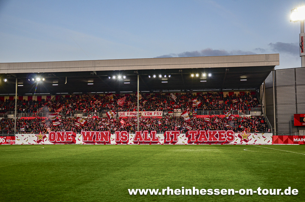 1. FSV Mainz 05 U19 – Manchester City U19 2-1 (19)