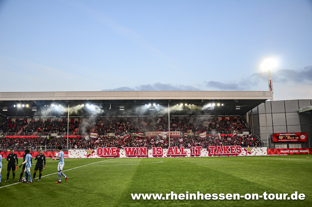 1. FSV Mainz 05 U19 – Manchester City U19 2-1 (25)