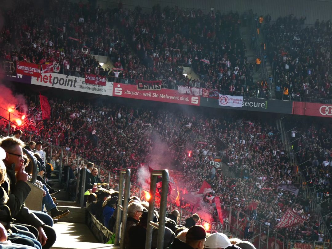 Borussia Mönchengladbach – 1. FC Köln 3-3 (5)