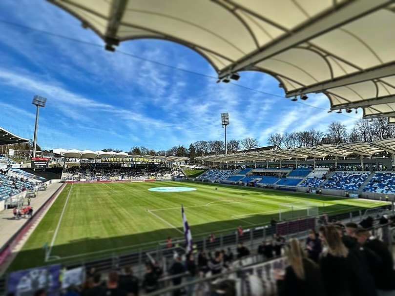 1. FC Saarbrücken – FC Erzgebirge Aue 2-0 (1)