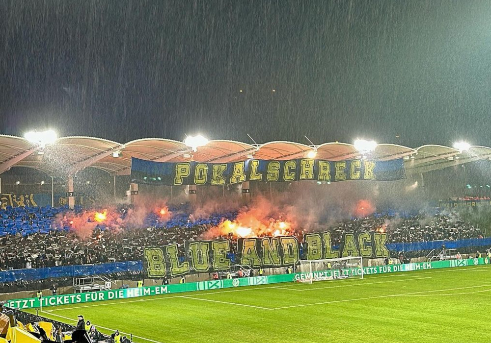 1. FC Saarbrücken – Borussia Mönchengladbach 2-1 (3)