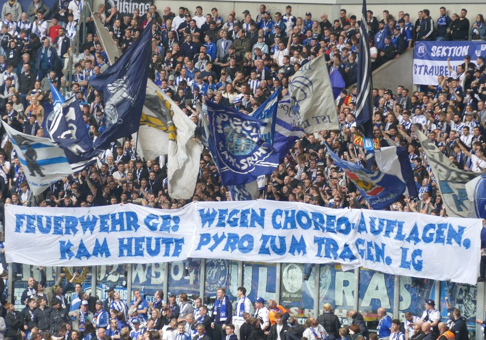 FC Schalke 04 – Karlsruher SC 0-0 (4)