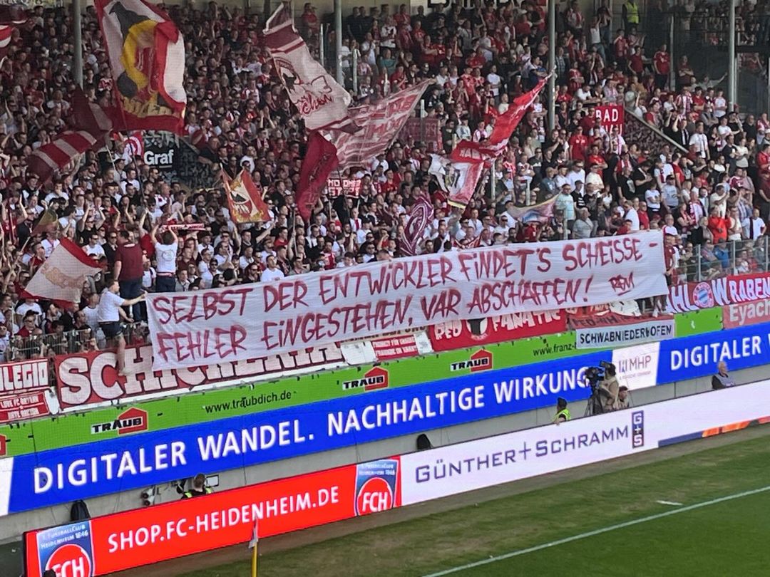 1. FC Heidenheim – FC Bayern München 3-2 (4)