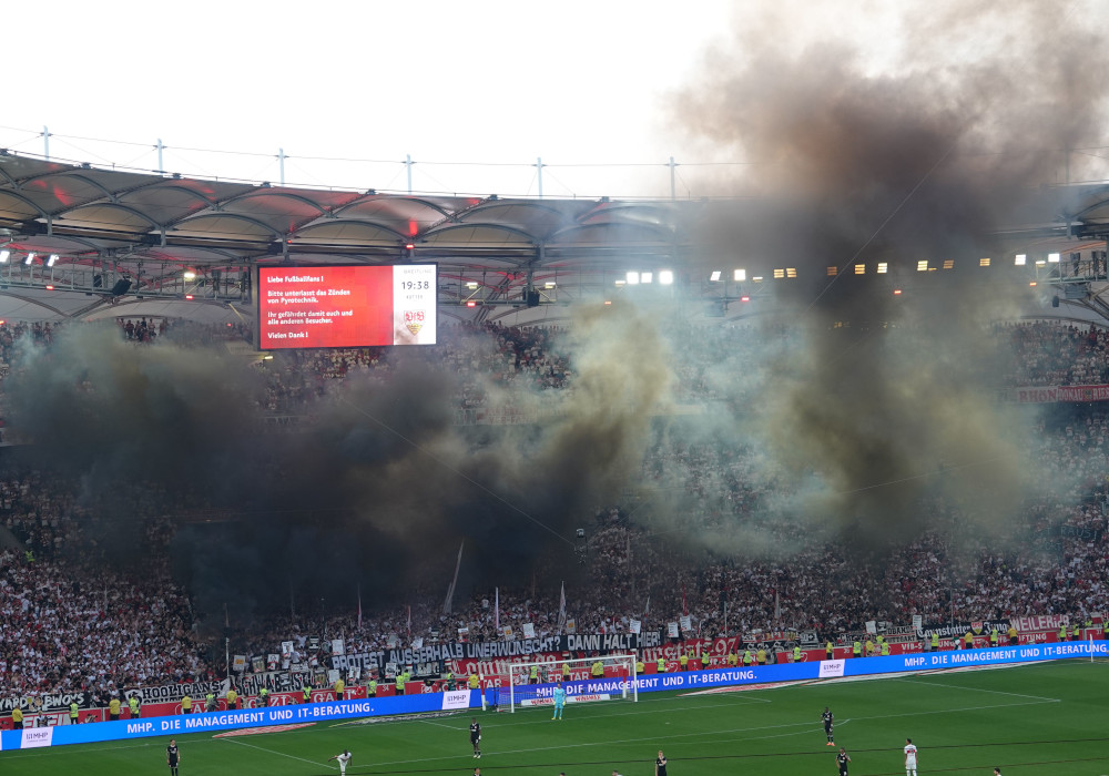 VfB Stuttgart – Eintracht Frankfurt 3-0 (50)