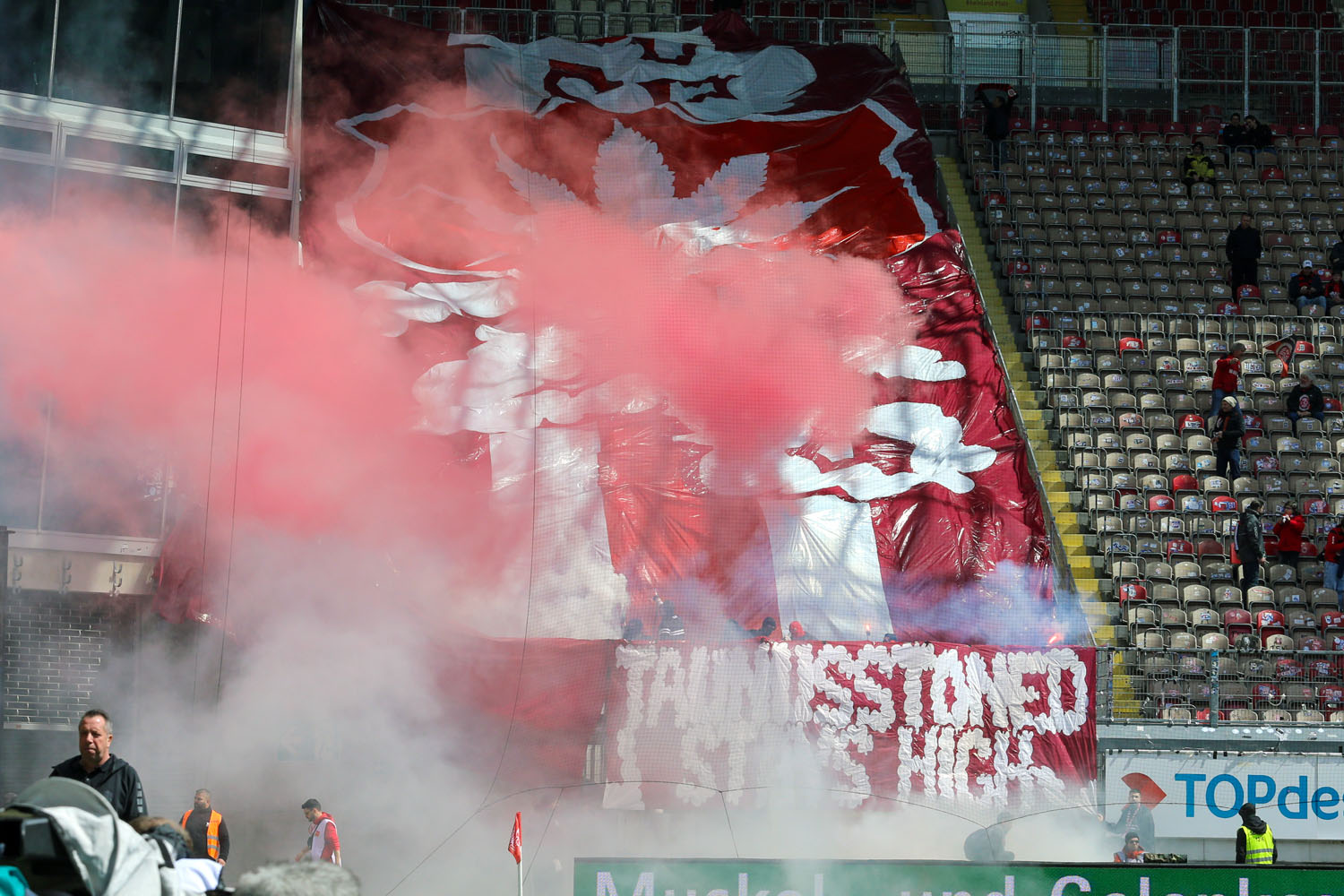 1. FC Kaiserslautern – SV Wehen 1-1 (1)