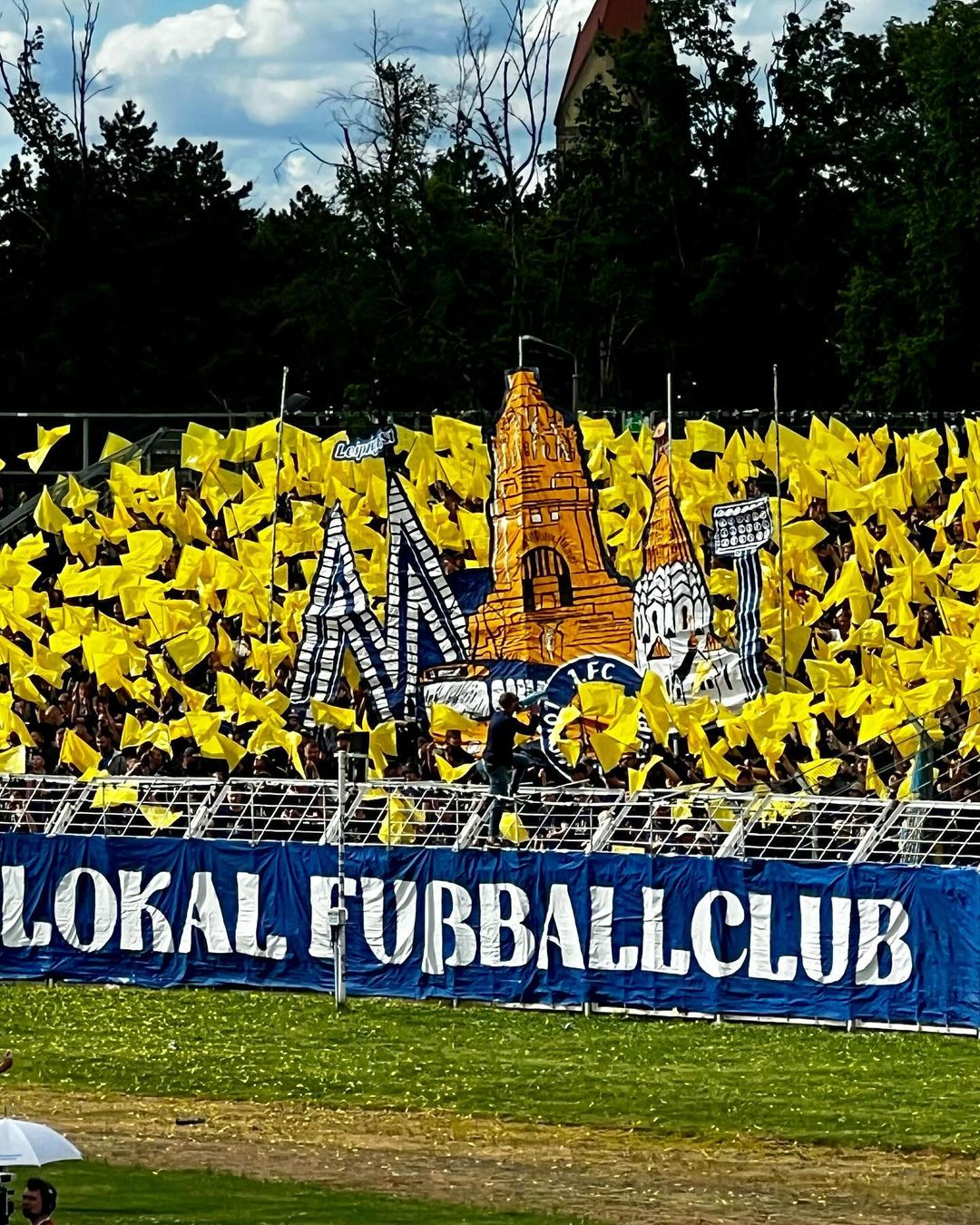 1. FC Lokomotive Leipzig – BSG Chemie Leipzig 0-2 (5)